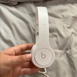 Beats wired headphones